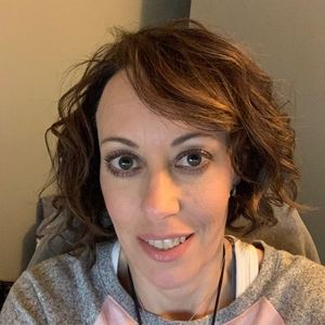 Meet your Posher, Alicia